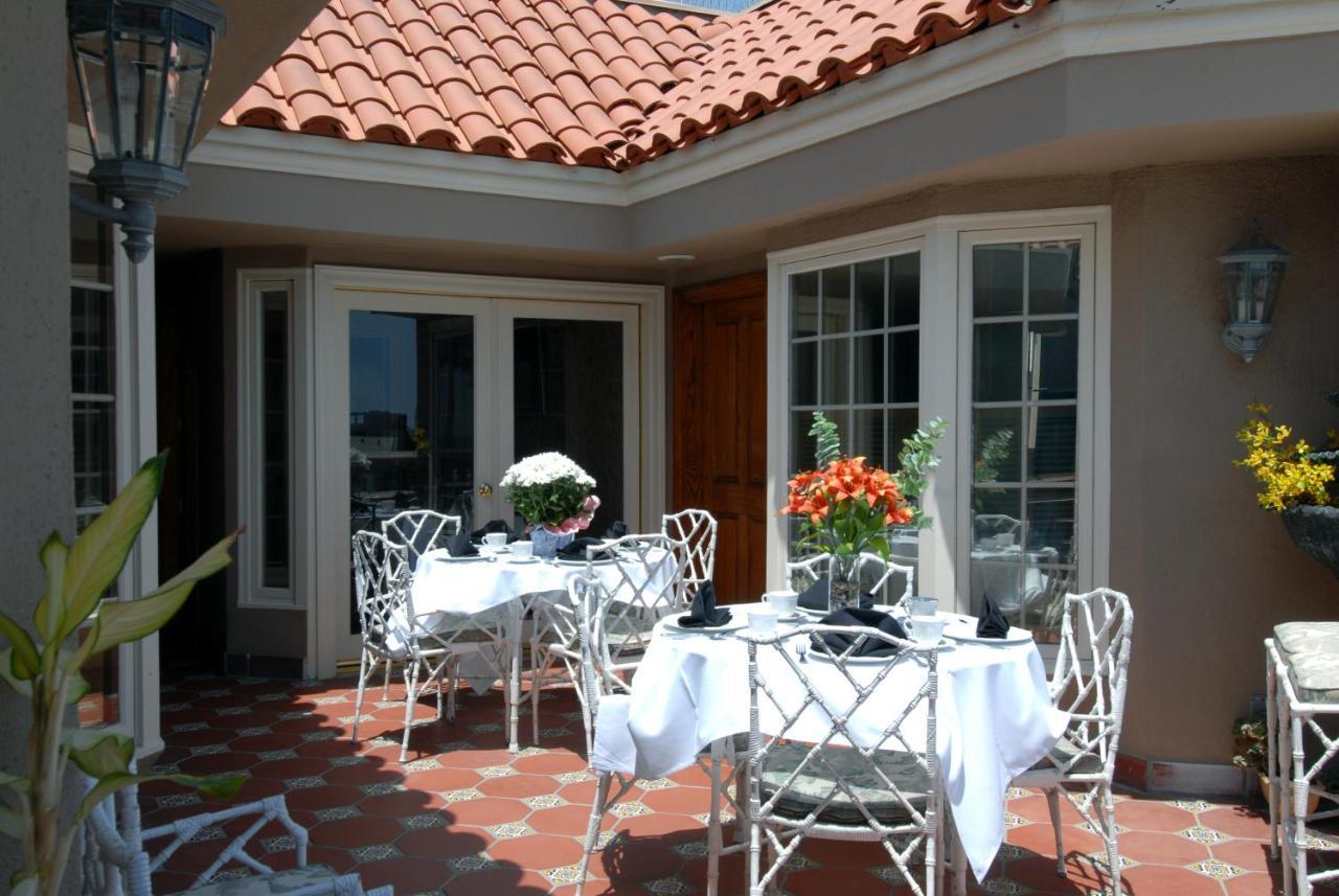 Doryman'S Oceanfront Inn Νιούπορτ Μπιτς Εξωτερικό φωτογραφία